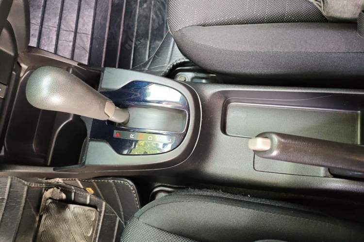 Used Honda Fit 2016 1.5L LX CVT Comfort Model Gear Lever