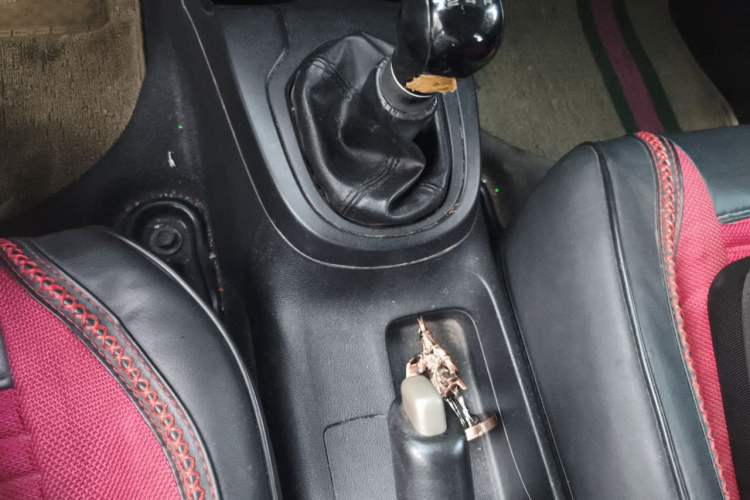 Used Honda Fit 2016 1.5L LX Manual Comfort Model Gear Lever