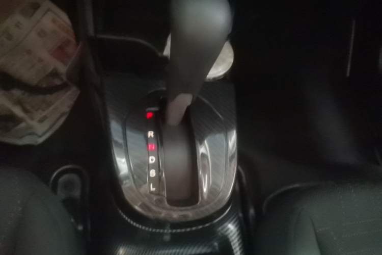 Used Honda Fit 2016 1.5L LX CVT Comfort Model Gear Lever