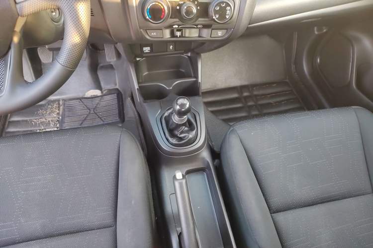 Used Honda Fit 2016 1.5L LX Manual Comfort Model Gear Lever