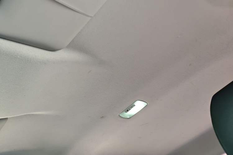 Used Honda Fit 2016 1.5L LX CVT Comfort Model Headliner