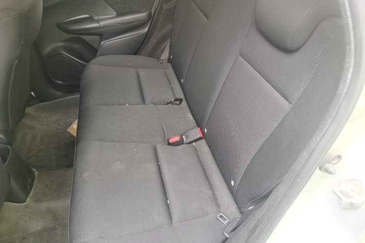 Used Honda Fit 2016 1.5L LX CVT Comfort Model Interior 4