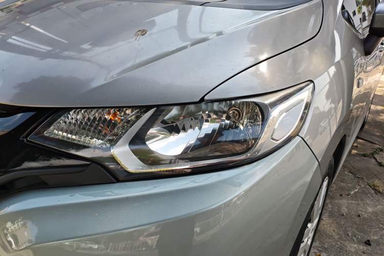 Used Honda Fit 2016 1.5L LX CVT Comfort Model Left Front Headlight