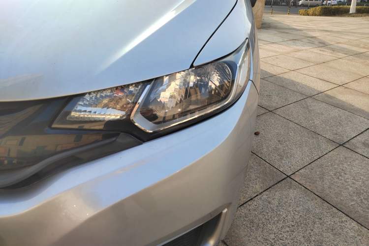 Used Honda Fit 2016 1.5L LX Manual Comfort Model Left Front Headlight