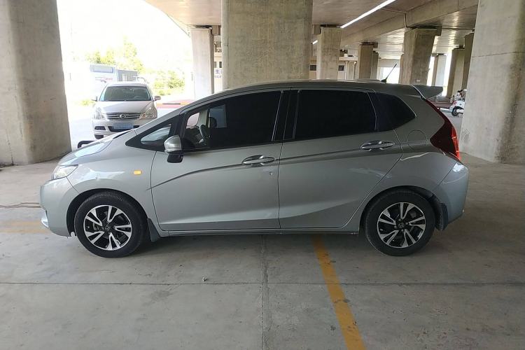 Used Honda Fit 2016 1.5L LX CVT Comfort Model Left Side