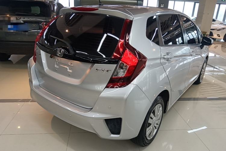 Used Honda Fit 2016 1.5L LX CVT Comfort Model Rear Right 45 Deg