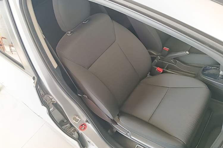 Used Honda Fit 2016 1.5L LXS CVT Comfort Sunroof Version Right Front Seat