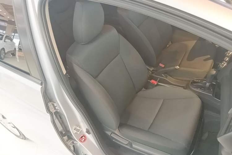Used Honda Fit 2016 1.5L LX CVT Comfort Model Right Front Seat