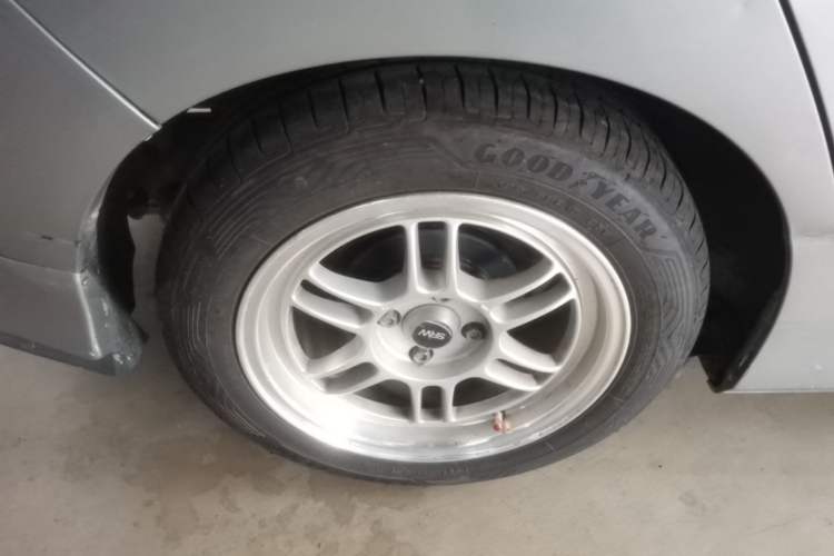 Used Honda Fit 2016 1.5L LX CVT Comfort Model Right Rear Wheel Hub