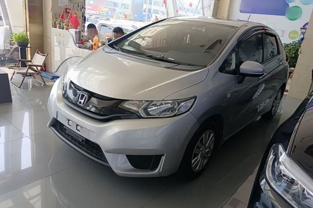Used Honda Fit 2016 1.5L LXS CVT Comfort Sunroof Version
