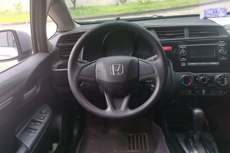 Used Honda Fit 2016 1.5L LX CVT Comfort Model Steering Wheel