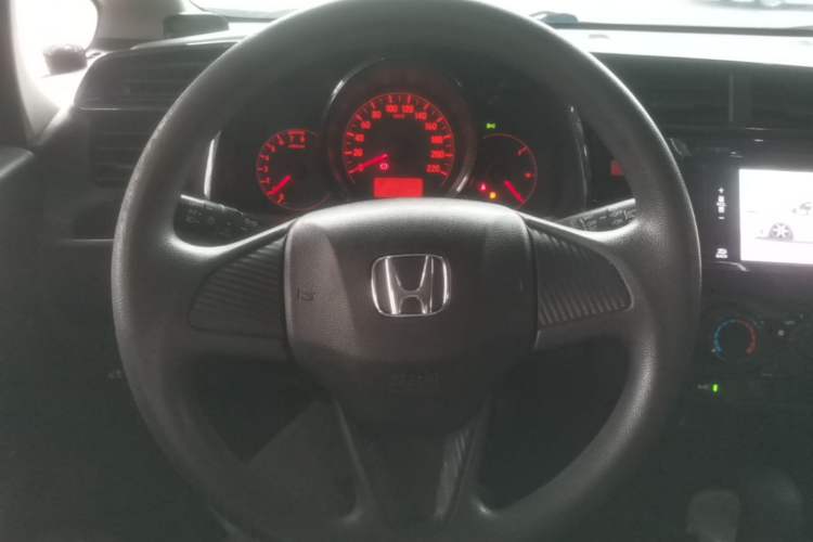 Used Honda Fit 2016 1.5L LX CVT Comfort Model Steering Wheel