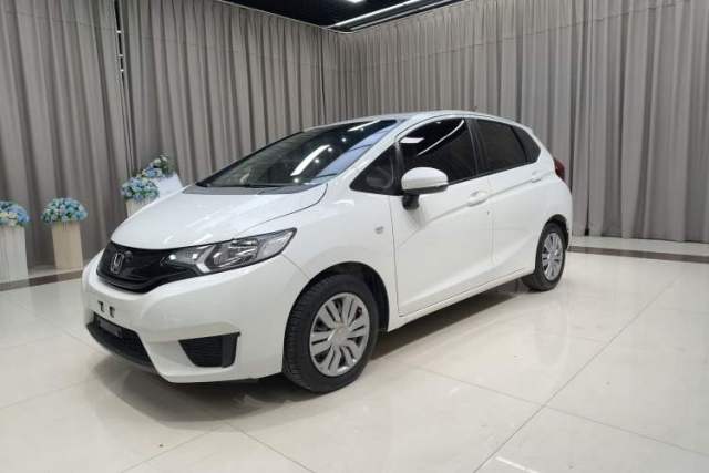 Used Honda Fit 2016 1.5L LXS CVT Comfort Sunroof Version