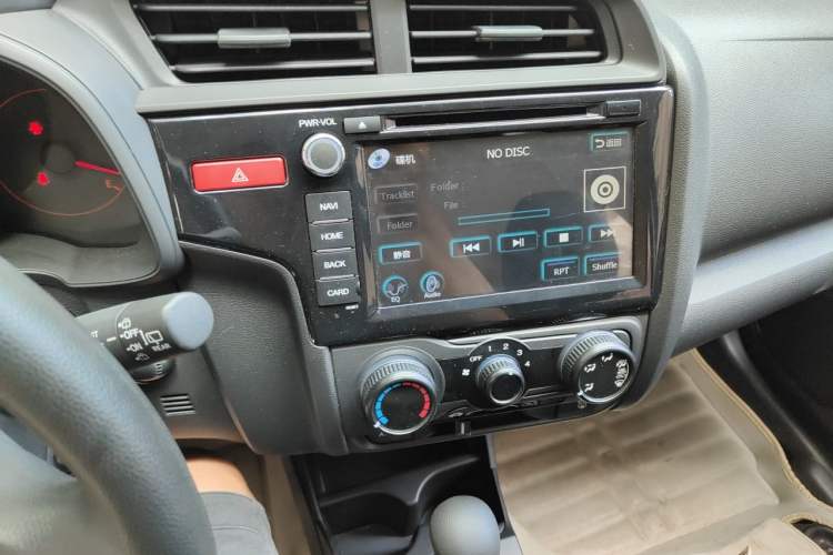 Used Honda Fit 2016 1.5L LX CVT Comfort Model Audio And AC Panel
