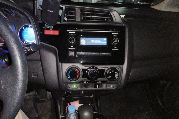 Used Honda Fit 2016 1.5L LXS CVT Comfort Sunroof Version Audio And AC Panel