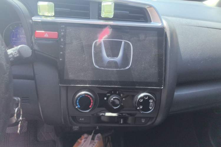 Used Honda Fit 2016 1.5L LXS CVT Comfort Sunroof Version Audio And AC Panel
