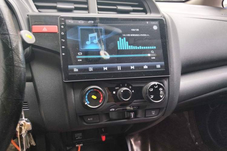 Used Honda Fit 2016 1.5L LX Manual Comfort Model Audio And AC Panel