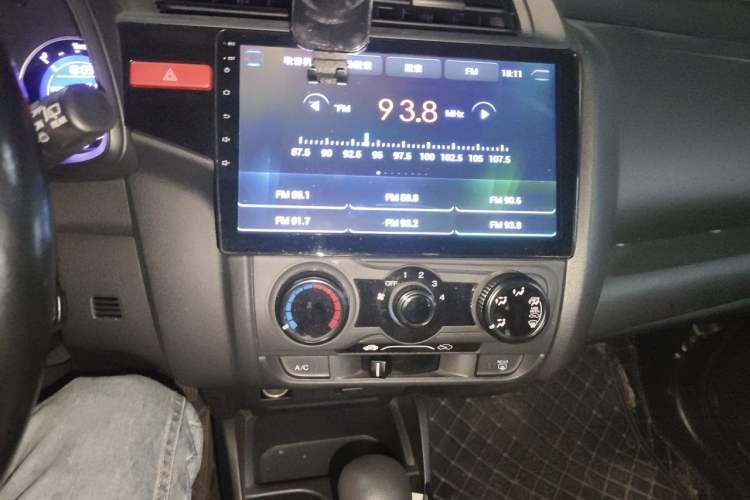 Used Honda Fit 2016 1.5L LXS CVT Comfort Sunroof Version Audio And AC Panel