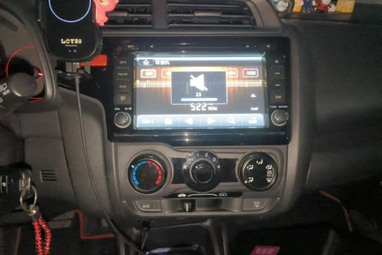 Used Honda Fit 2016 1.5L LX CVT Comfort Model Audio And AC Panel