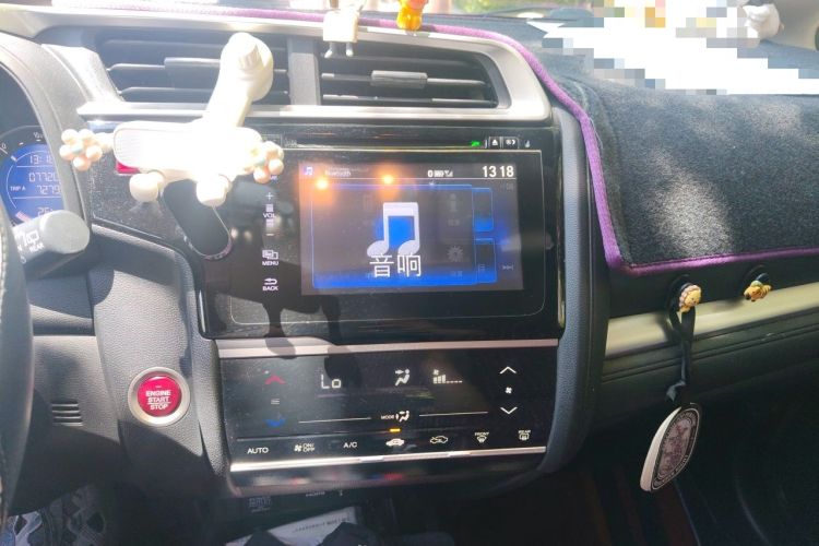 Used Honda Fit 2016 1.5L EXLI CVT Leading Model Audio And AC Panel