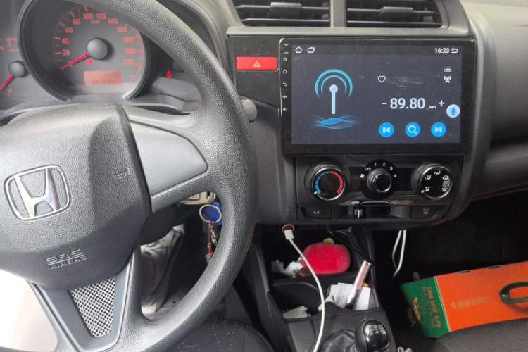 Used Honda Fit 2016 1.5L LX Manual Comfort Model Audio And AC Panel