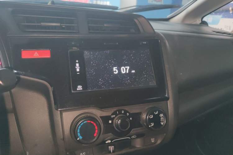 Used Honda Fit 2016 1.5L LX Manual Comfort Model Audio And AC Panel