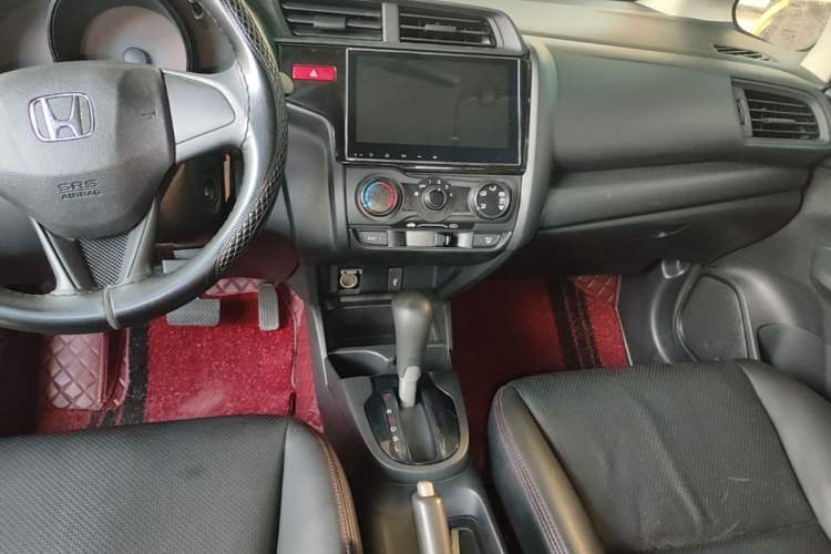 Used Honda Fit 2016 1.5L LX CVT Comfort Model Audio And AC Panel