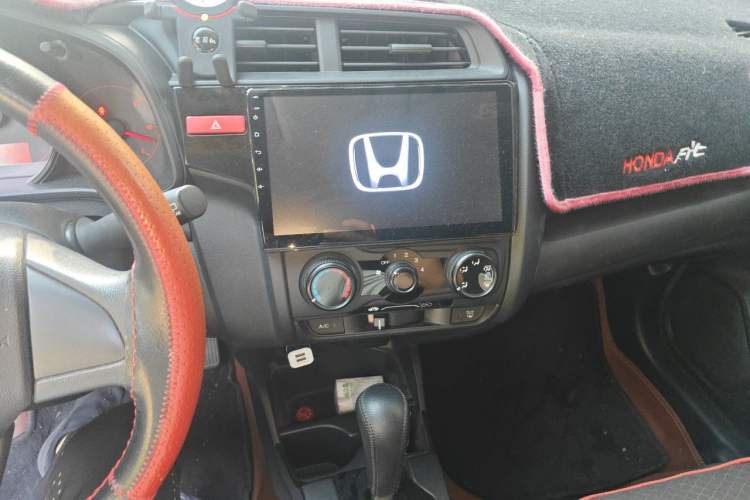 Used Honda Fit 2016 1.5L LX CVT Comfort Model Audio And AC Panel