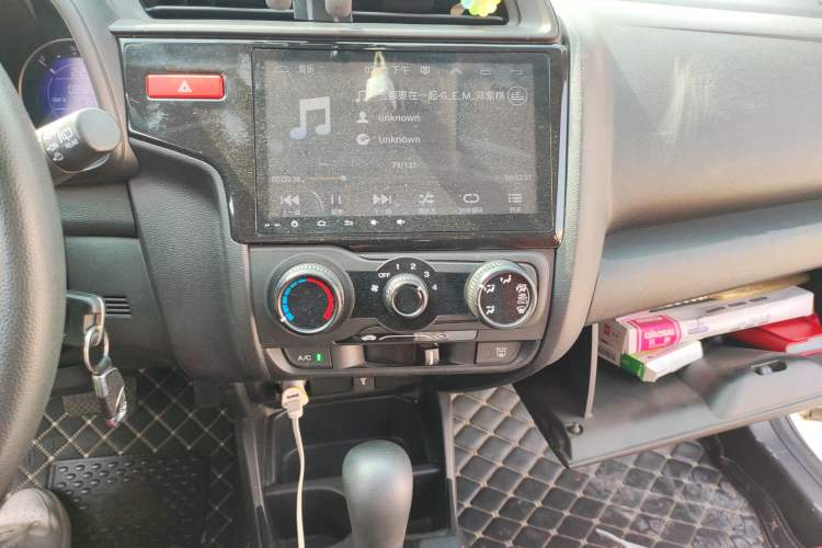 Used Honda Fit 2016 1.5L LXS CVT Comfort Sunroof Version Audio And AC Panel
