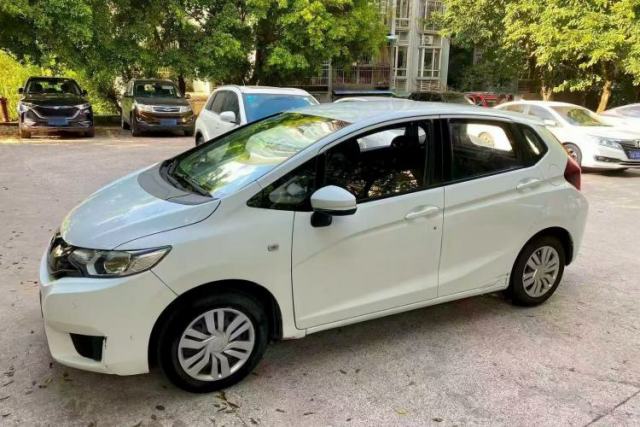Used Honda Fit 2016 1.5L LX Manual Comfort Model