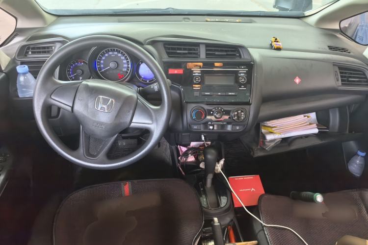 Used Honda Fit 2016 1.5L LXS CVT Comfort Sunroof Version Center Console