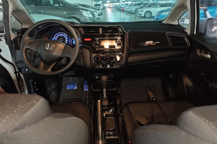 Used Honda Fit 2016 1.5L LXS CVT Comfort Sunroof Version Center Console