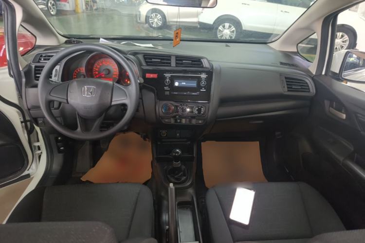 Used Honda Fit 2016 1.5L LX Manual Comfort Model Center Console