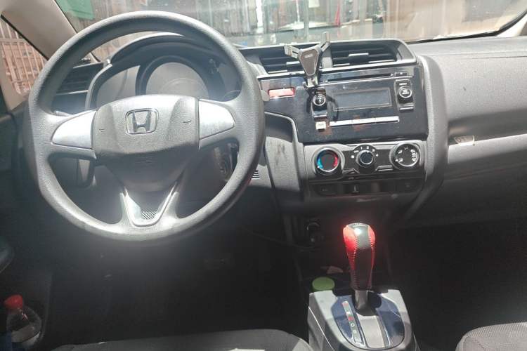 Used Honda Fit 2016 1.5L LXS CVT Comfort Sunroof Version Center Console