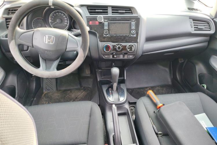 Used Honda Fit 2016 1.5L LXS CVT Comfort Sunroof Version Center Console