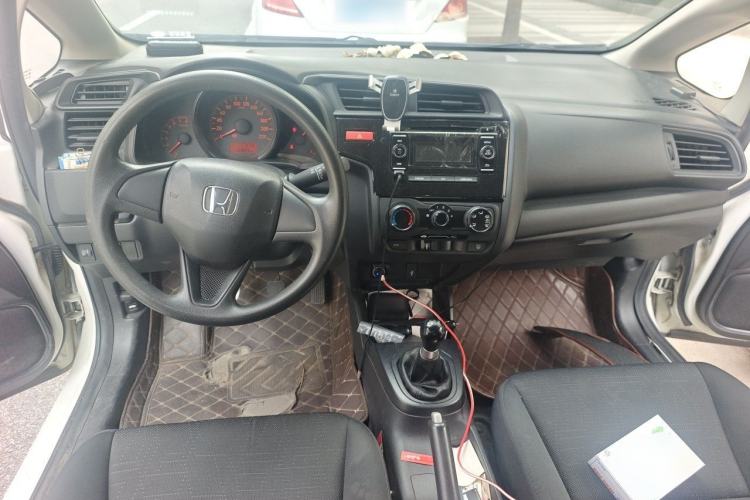 Used Honda Fit 2016 1.5L LX Manual Comfort Model Center Console