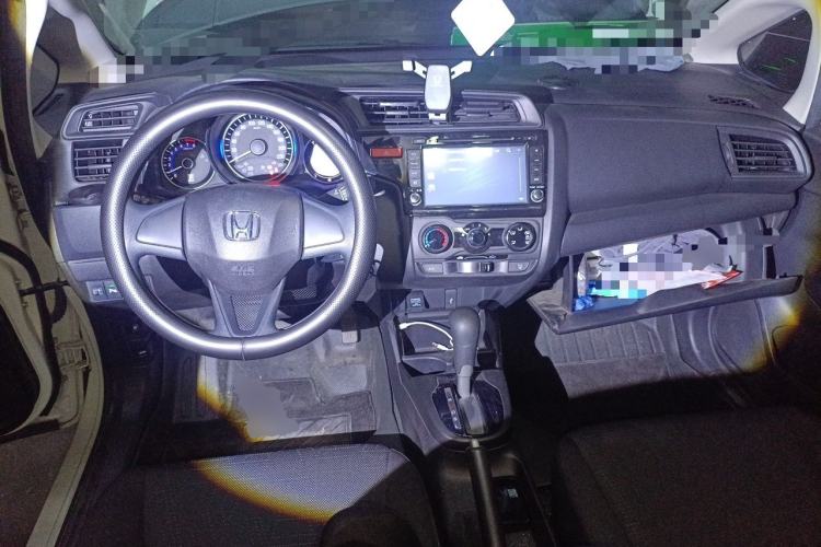 Used Honda Fit 2016 1.5L LXS CVT Comfort Sunroof Version Center Console