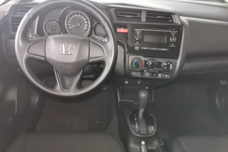 Used Honda Fit 2016 1.5L LXS CVT Comfort Sunroof Version Center Console