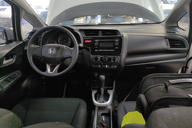 Used Honda Fit 2016 1.5L LXS CVT Comfort Sunroof Version Center Console
