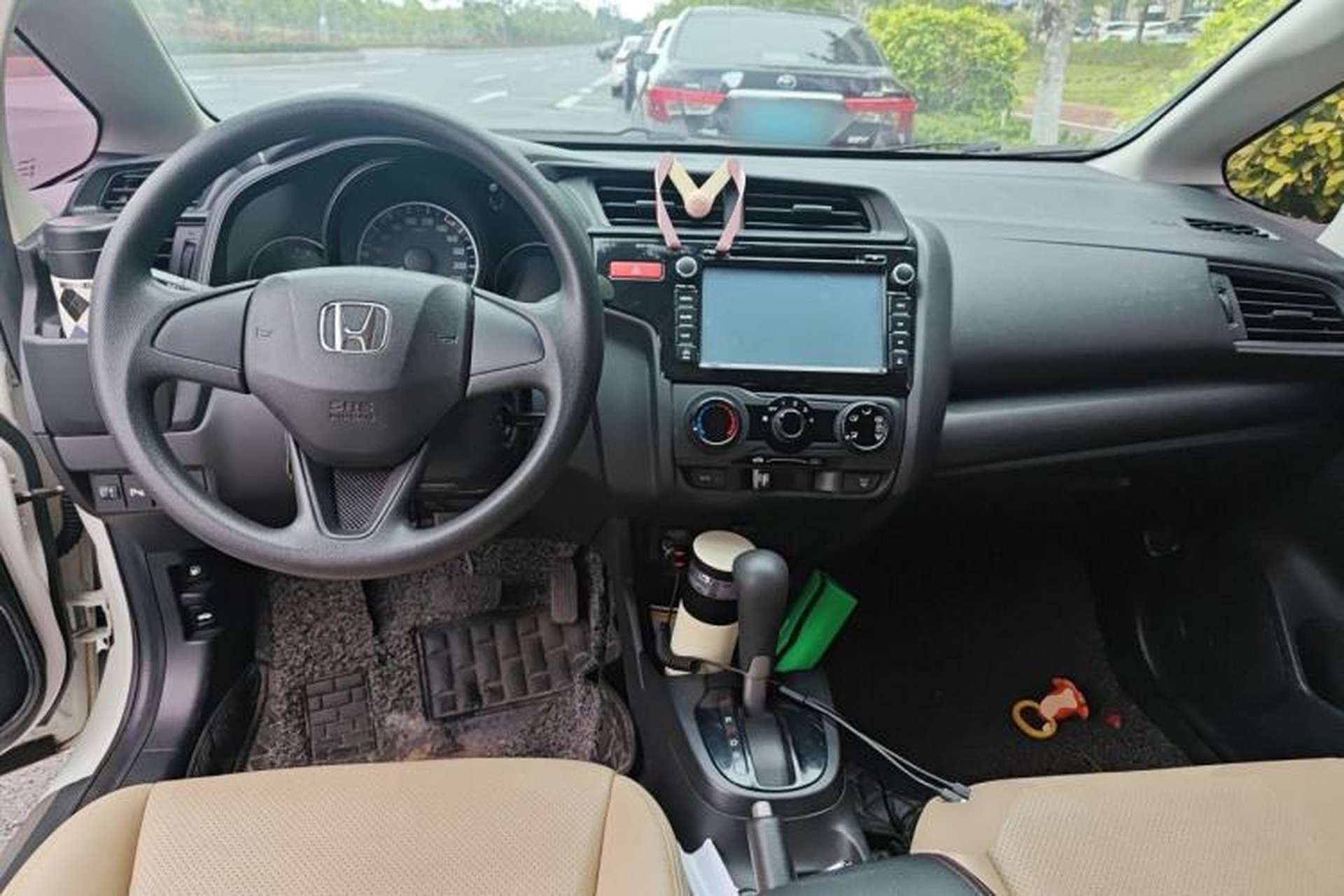 Used Honda Fit 2016 1.5L LXS CVT Comfort Sunroof Version Center Console