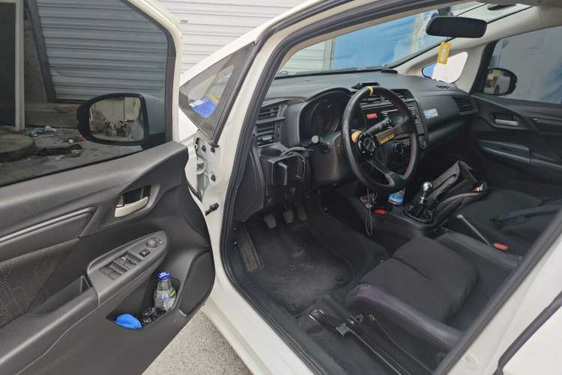 Used Honda Fit 2016 1.5L LX Manual Comfort Model Driver Seat