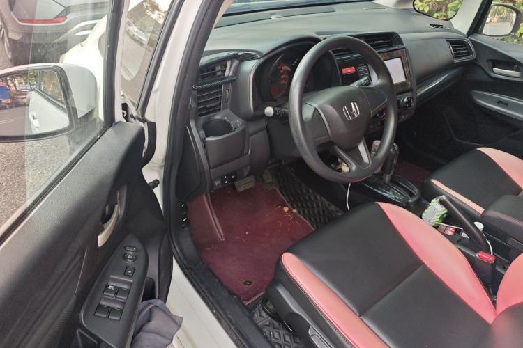 Used Honda Fit 2016 1.5L LX CVT Comfort Model Driver Seat