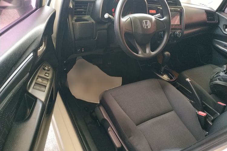 Used Honda Fit 2016 1.5L LX CVT Comfort Model Driver Seat