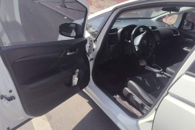 Used Honda Fit 2016 1.5L LXS CVT Comfort Sunroof Version Driver Seat