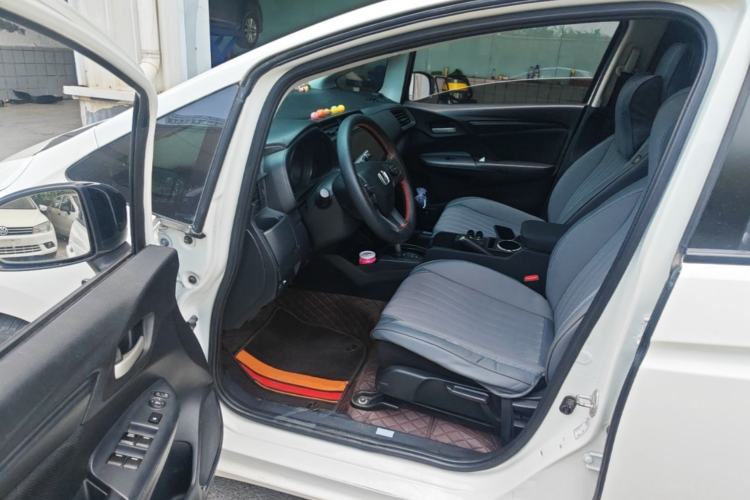 Used Honda Fit 2016 1.5L LXS CVT Comfort Sunroof Version Driver Seat