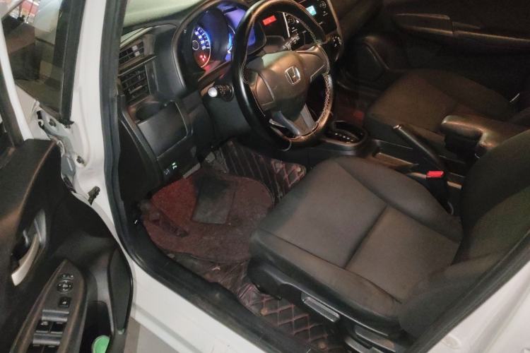 Used Honda Fit 2016 1.5L LXS CVT Comfort Sunroof Version Driver Seat