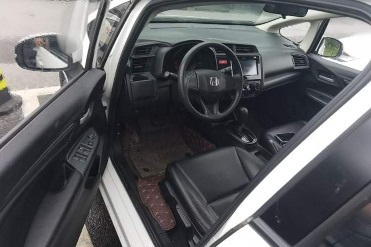 Used Honda Fit 2016 1.5L LX CVT Comfort Model Driver Seat