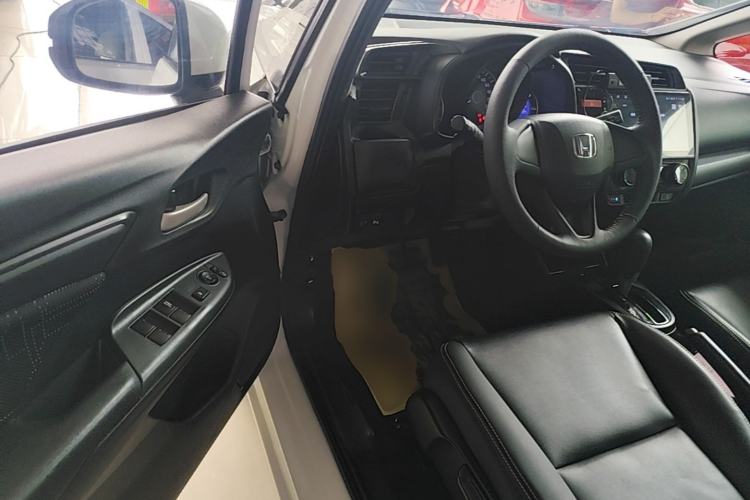 Used Honda Fit 2016 1.5L LXS CVT Comfort Sunroof Version Driver Seat