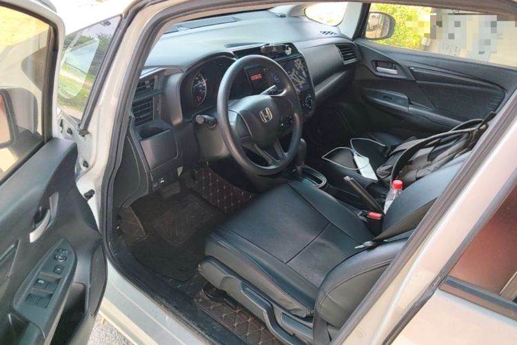Used Honda Fit 2016 1.5L LXS CVT Comfort Sunroof Version Driver Seat