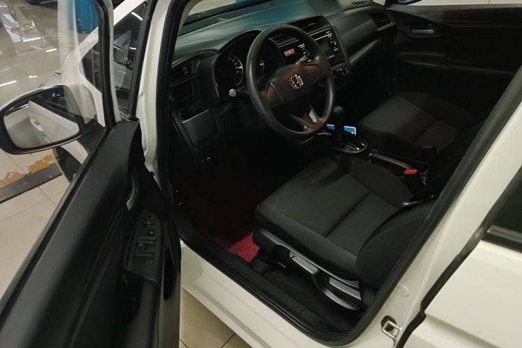 Used Honda Fit 2016 1.5L LXS CVT Comfort Sunroof Version Driver Seat